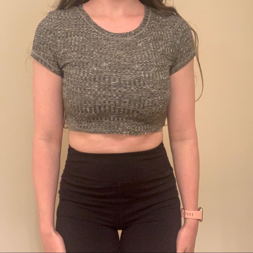 Heather gray ribbed raw edge crop top
